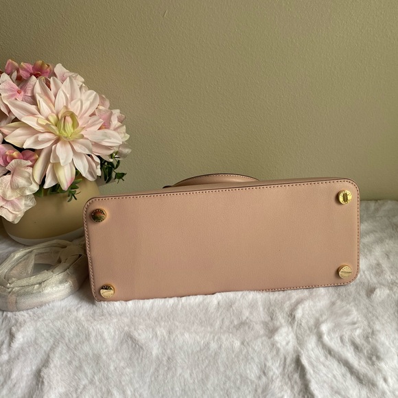 LAST PIECE 🌸Michael Kors Emmy satchel🌸 - Picture 6 of 7